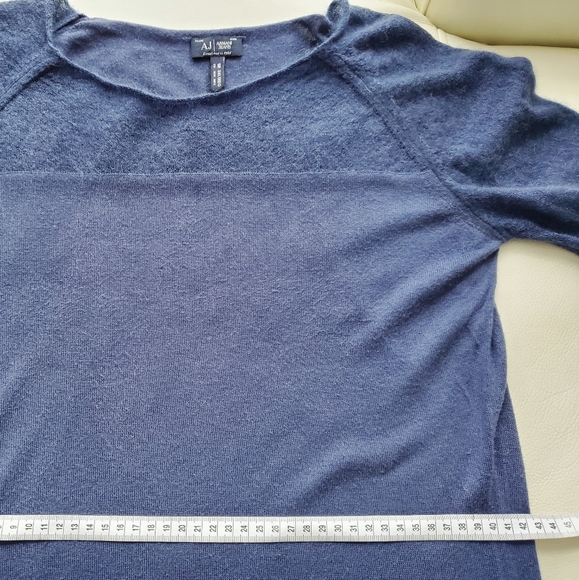 2/40$ Armani Jeans wool blue sweater - Picture 4 of 14
